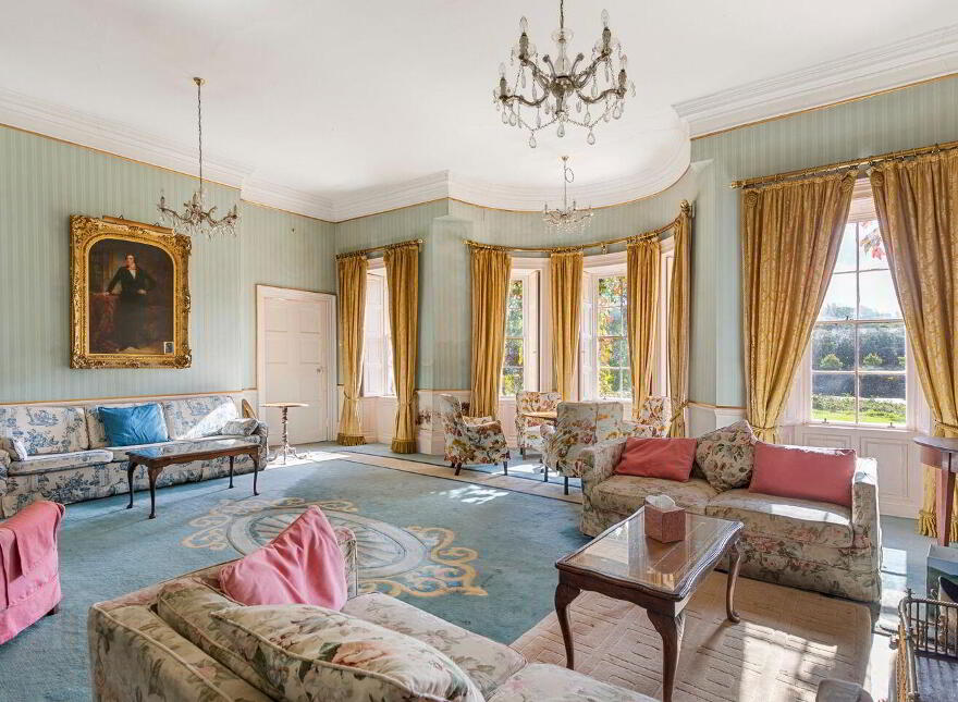 Newport House, Main Street, Newport, F28F243