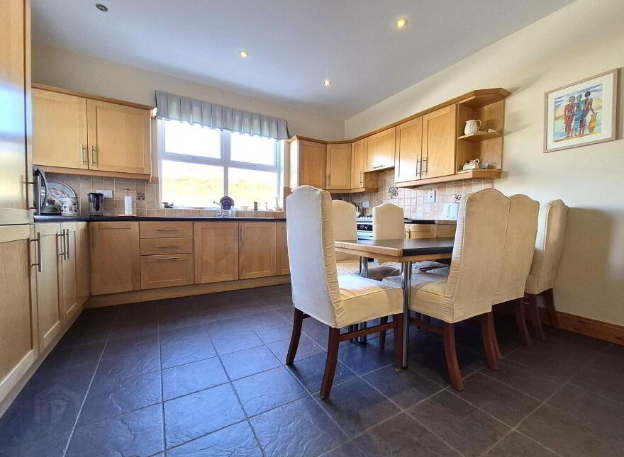 Sandhill, Tiernaur, Newport, F28HY60