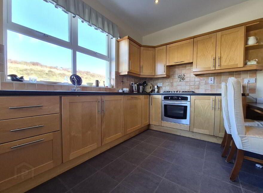 Sandhill, Tiernaur, Newport, F28HY60