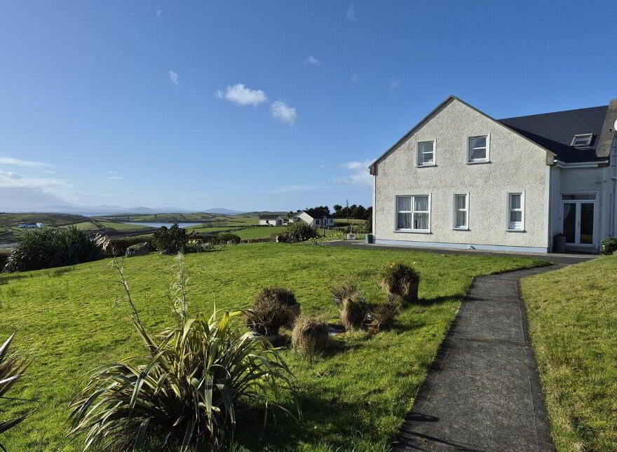 Sandhill, Tiernaur, Newport, F28HY60