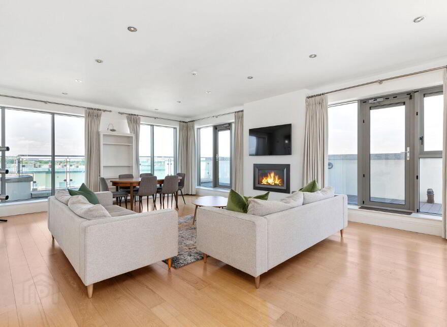 Penthouse, 31 Rathmines Wood, Ardee Road, Rathmines, Rathmines, D06XF77