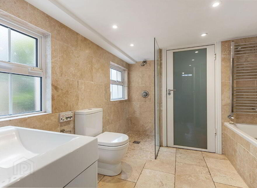 59 Clanbrassil Street Upper, Dublin 8, D08Y5C1