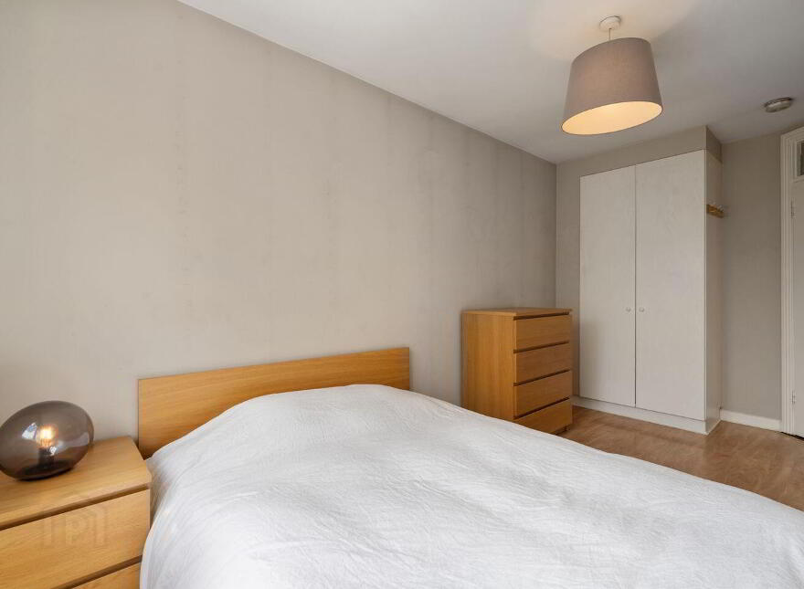 96 New Row Square, Dublin 8, D08N8PN
