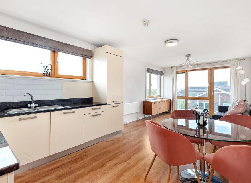 41b The Bottleworks, Dermot O'Hurley Avenue, Irishtown, Irishtown, D04E048