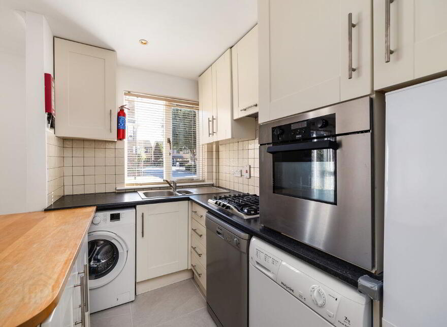 58 Lansdowne Village, Sandymount, Sandymount, D04F865