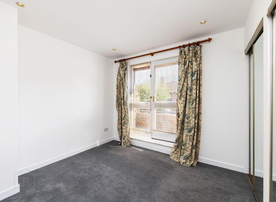 58 Lansdowne Village, Sandymount, Sandymount, D04F865