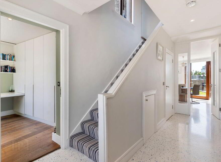 13 Oaklands Drive, Ballsbridge, Ballsbridge, D04E6V3