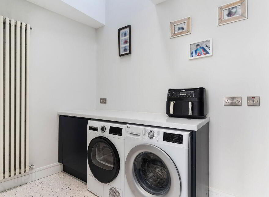 13 Oaklands Drive, Ballsbridge, Ballsbridge, D04E6V3