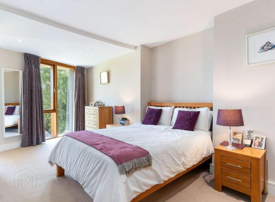 13 Oaklands Drive, Ballsbridge, Ballsbridge, D04E6V3
