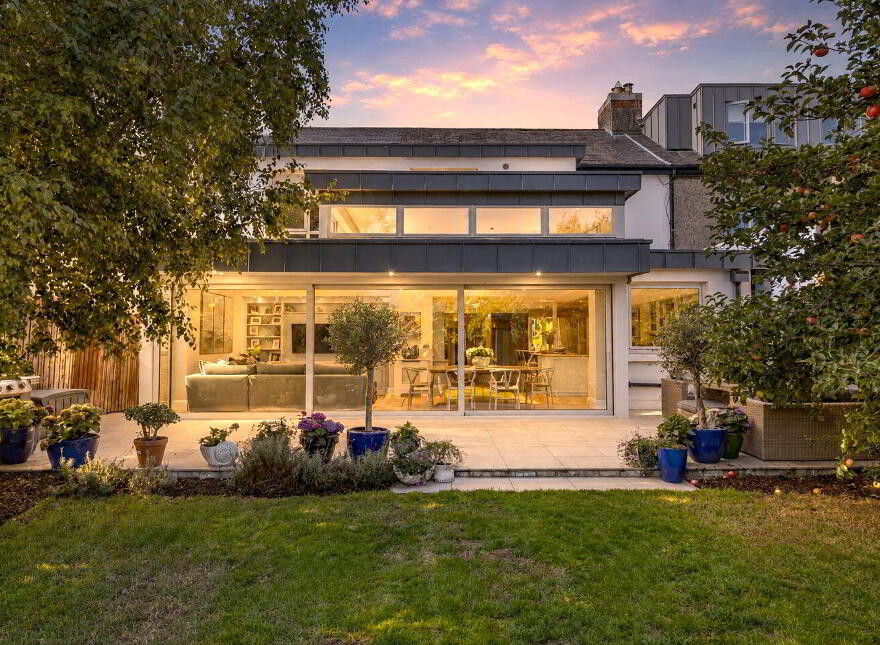 19 Marine Drive, Sandymount, Sandymount, D04X781