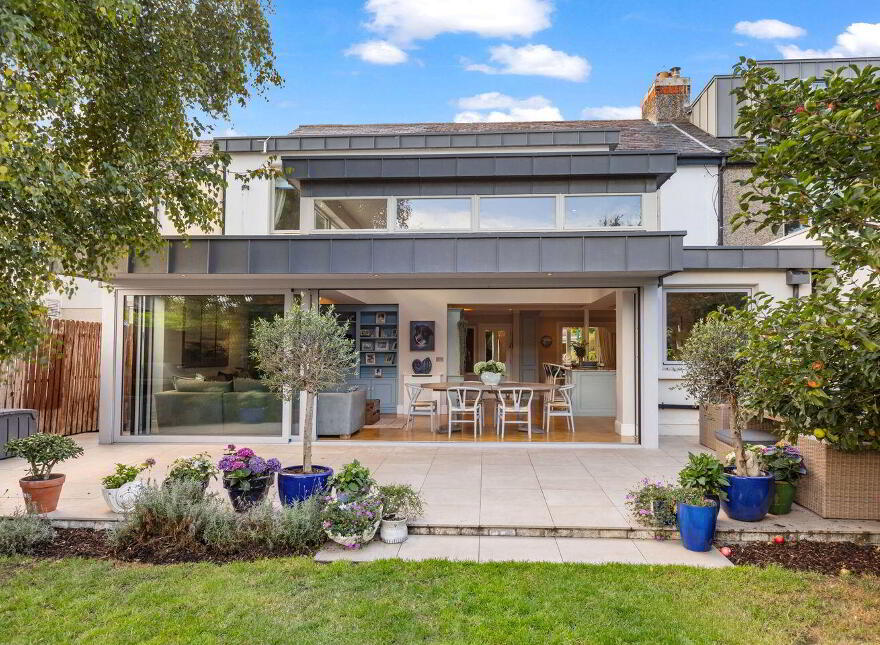 19 Marine Drive, Sandymount, Sandymount, D04X781