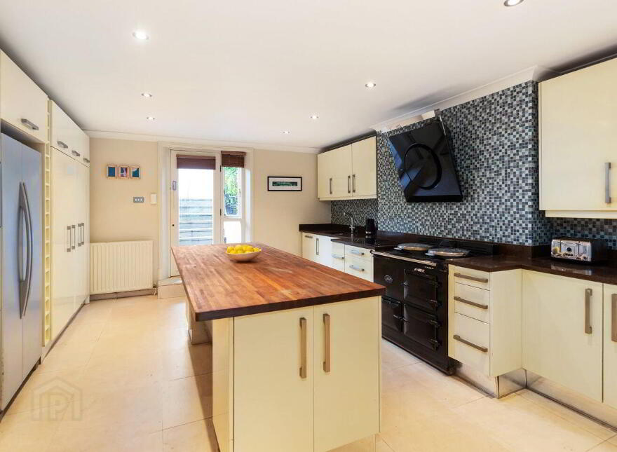 Strand Lodge, 5 Strand Road, Sandymount, Sandymount, D04X461