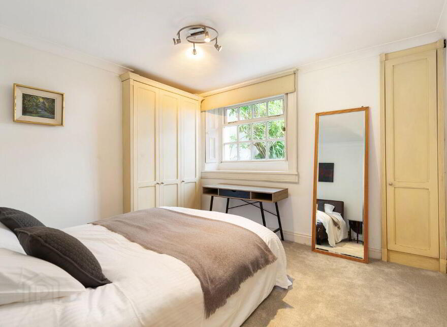 Strand Lodge, 5 Strand Road, Sandymount, Sandymount, D04X461