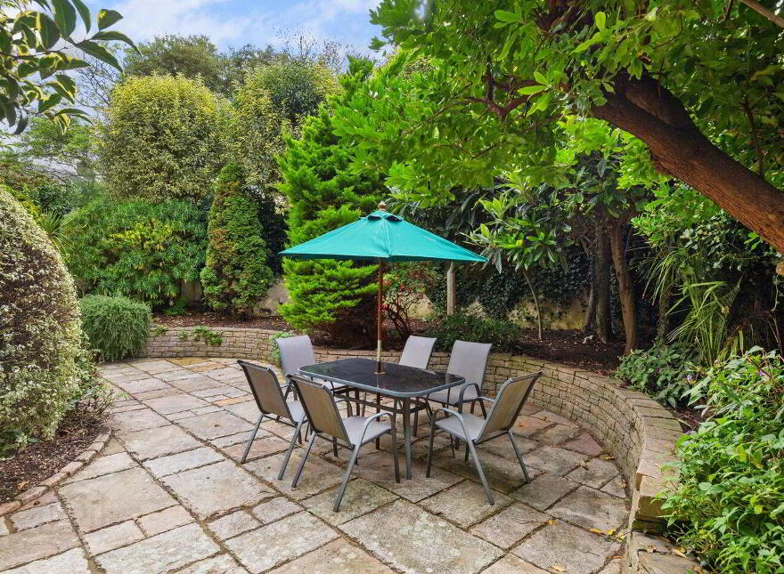 Strand Lodge, 5 Strand Road, Sandymount, Sandymount, D04X461