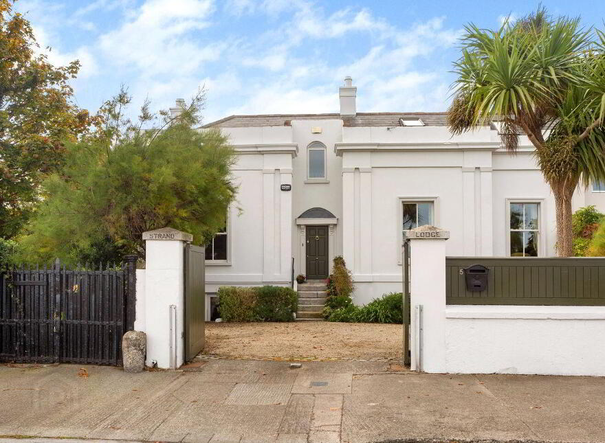 Strand Lodge, 5 Strand Road, Sandymount, Sandymount, D04X461