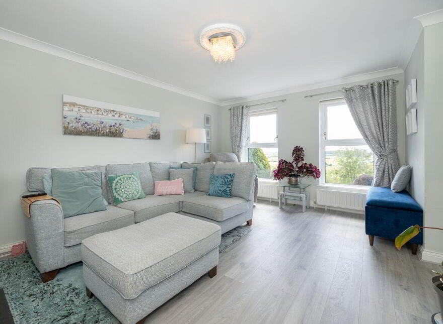 Bellevue, 42 The Highlands, Glounthaune, T45C858