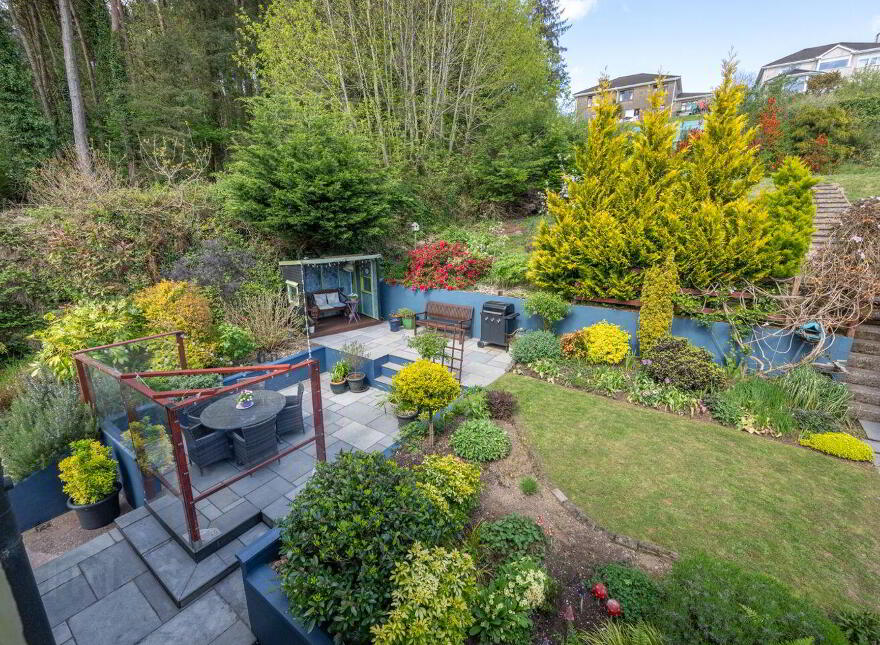 Bellevue, 42 The Highlands, Glounthaune, T45C858