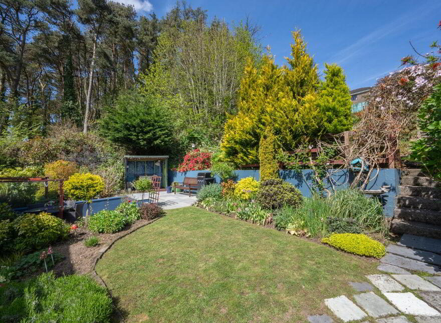 Bellevue, 42 The Highlands, Glounthaune, T45C858