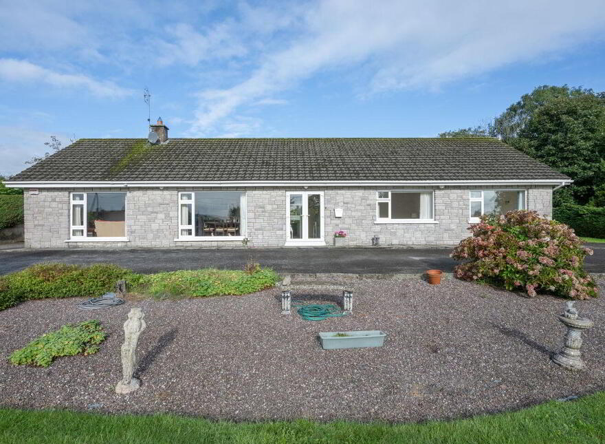 Sunnybank, Blossomgrove, Ballyvisteale, Knockraha, T45PK31 photo