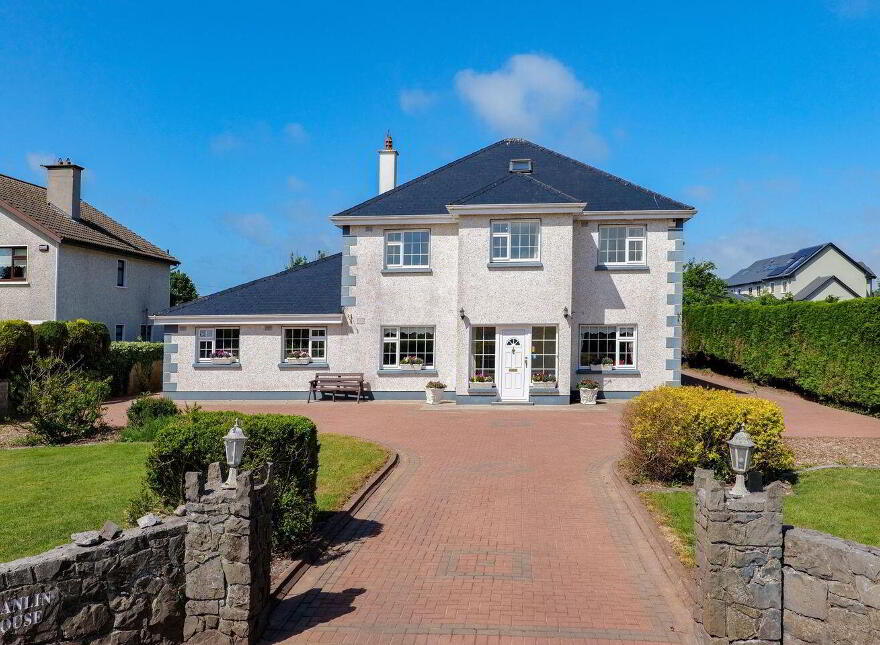 Shanlin House, Maree Road, Oranmore, H91D4E4 photo