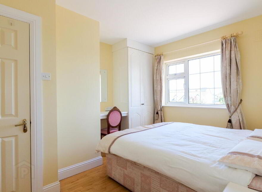 Shanlin House, Maree Road, Oranmore, H91D4E4
