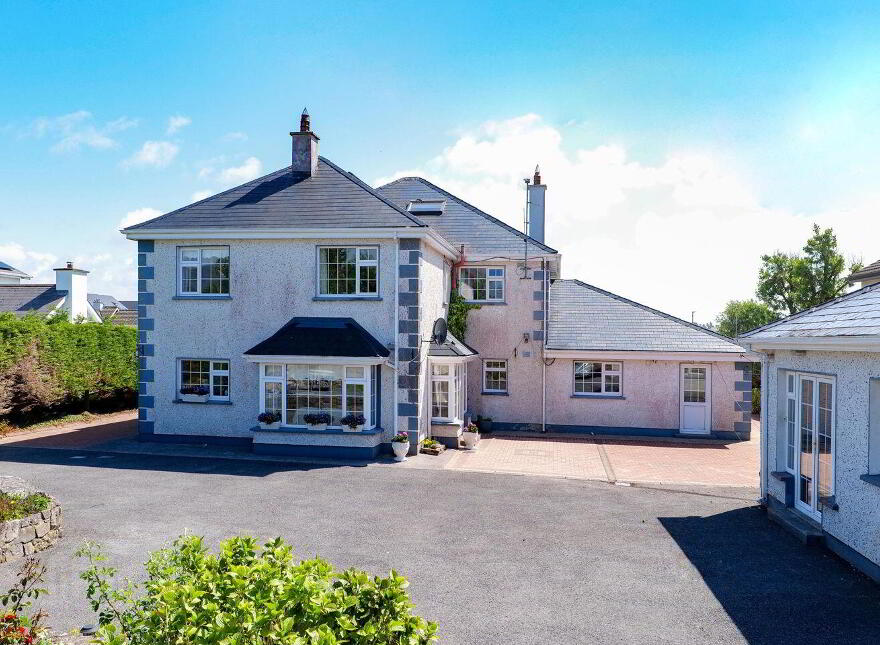 Shanlin House, Maree Road, Oranmore, H91D4E4