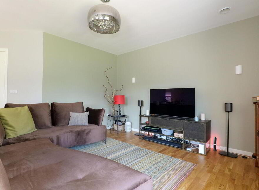 Dublin Road, Oranmore, H9103C9
