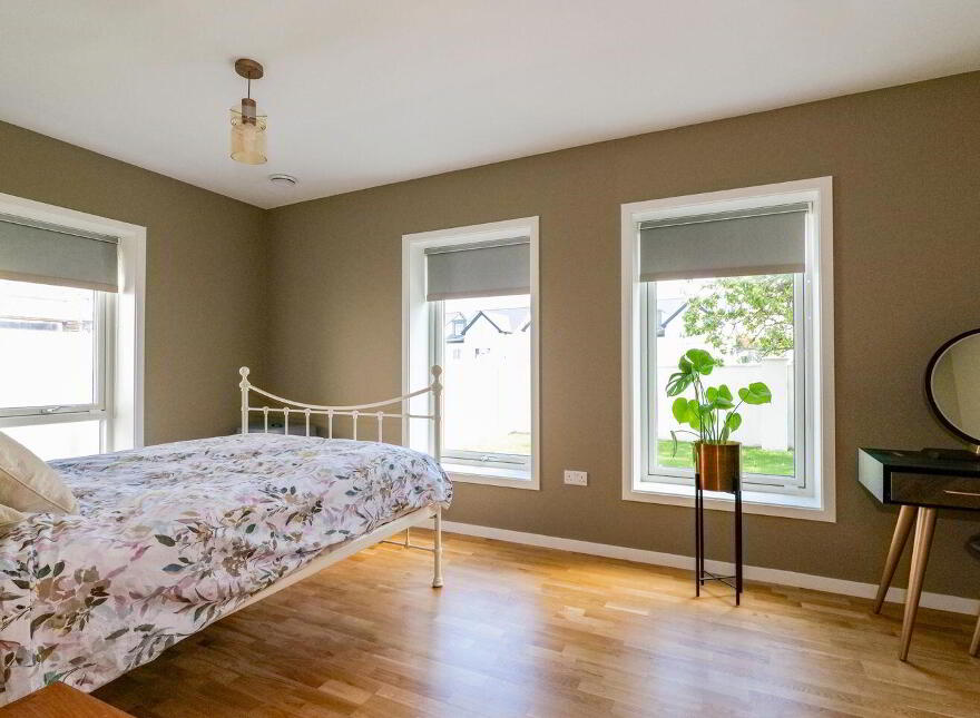 Dublin Road, Oranmore, H9103C9