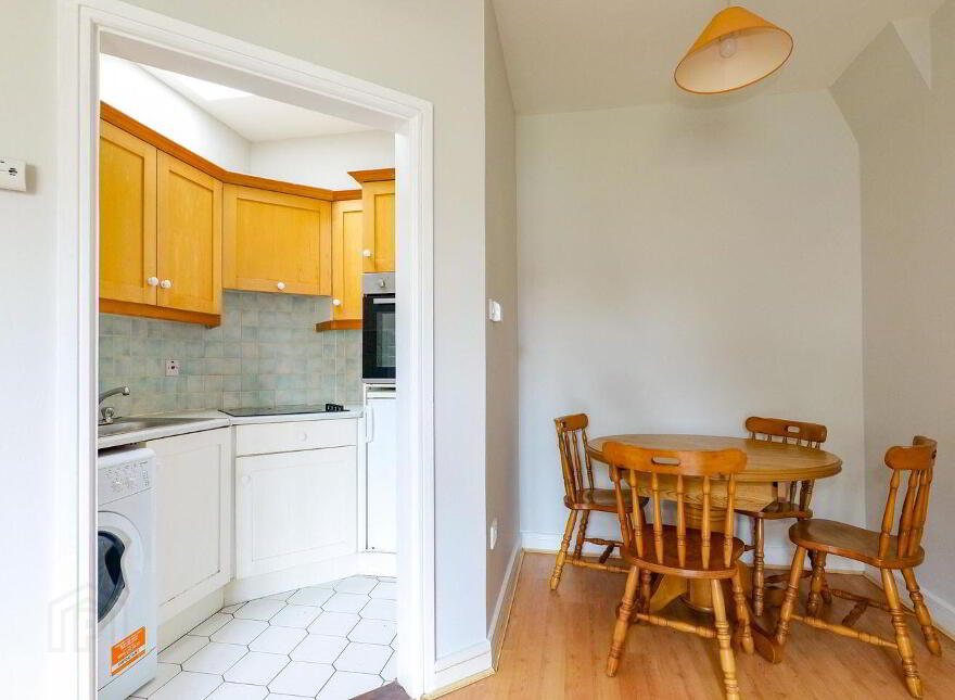72a Renville Village, Oranmore, H91X0W2