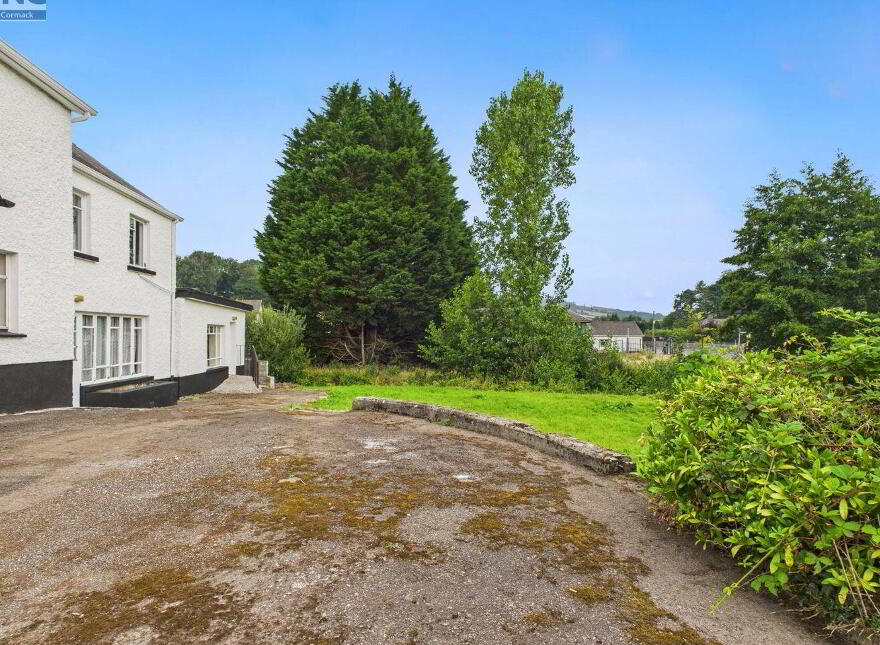 The Avalon, Main Street, Shillelagh, Y14WR52