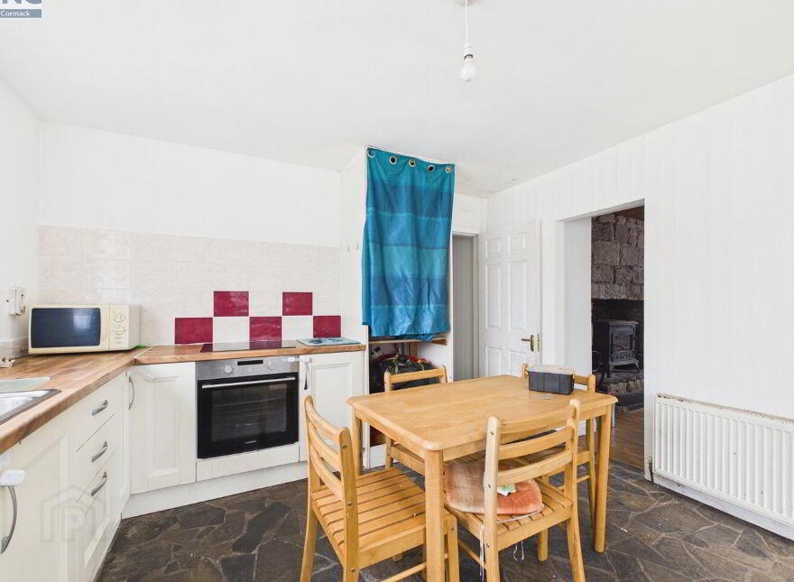 Kilcoltrim, Kilcoltrim, R95D6Y9