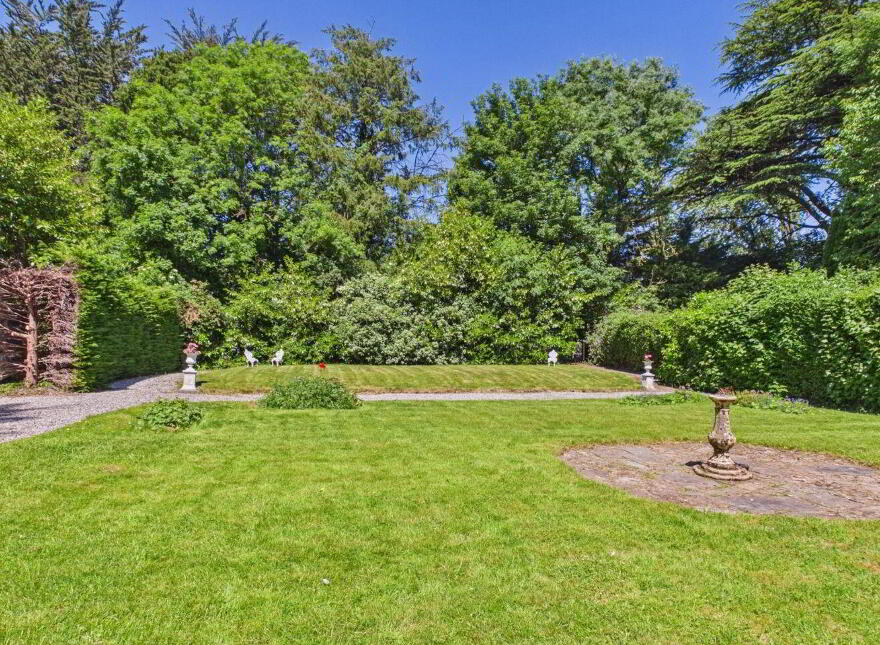 The Laurels, Killeshin Road, R93H7V0
