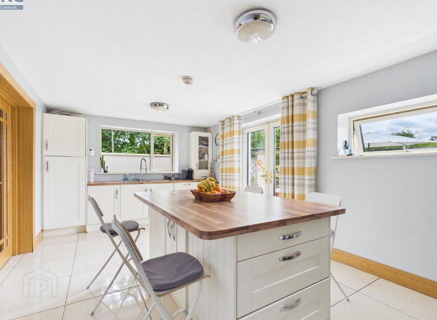 Ivors Court, Ivors Lane, Castledermot, R14KC03