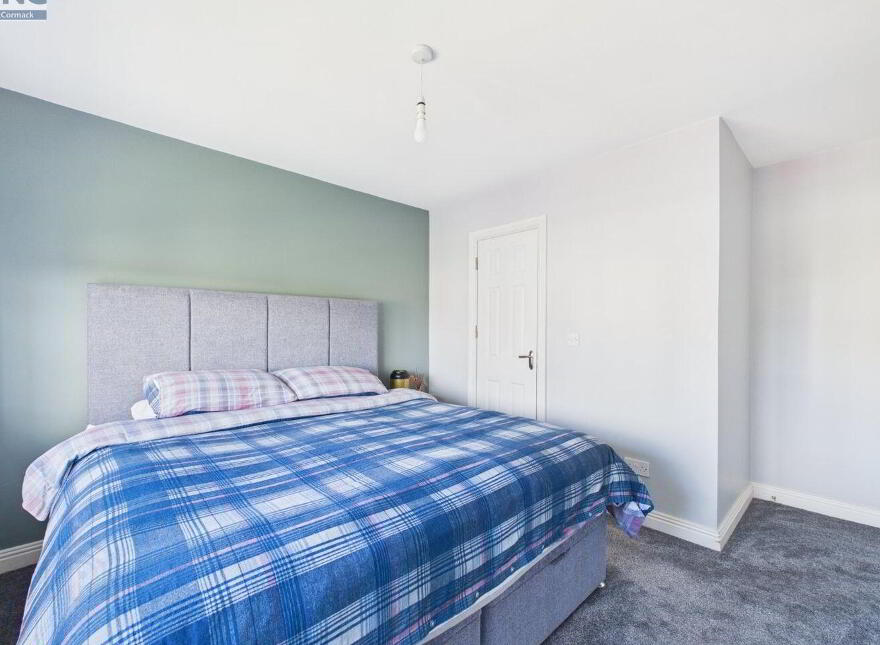 30 The Crescent, Ashfield, Tullow, R93EK46