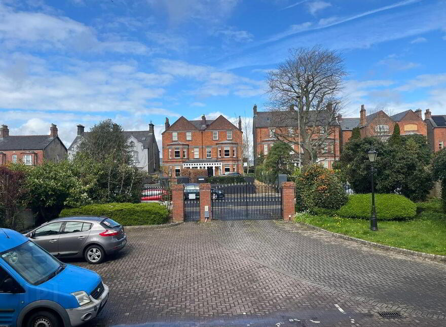Apartment 7 Ardara Court, Ennis Road, V94D282