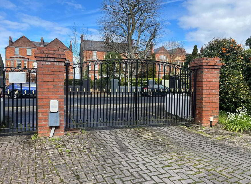 Apartment 7 Ardara Court, Ennis Road, V94D282