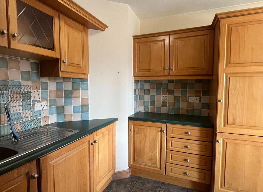 Apartment 7 Ardara Court, Ennis Road, V94D282