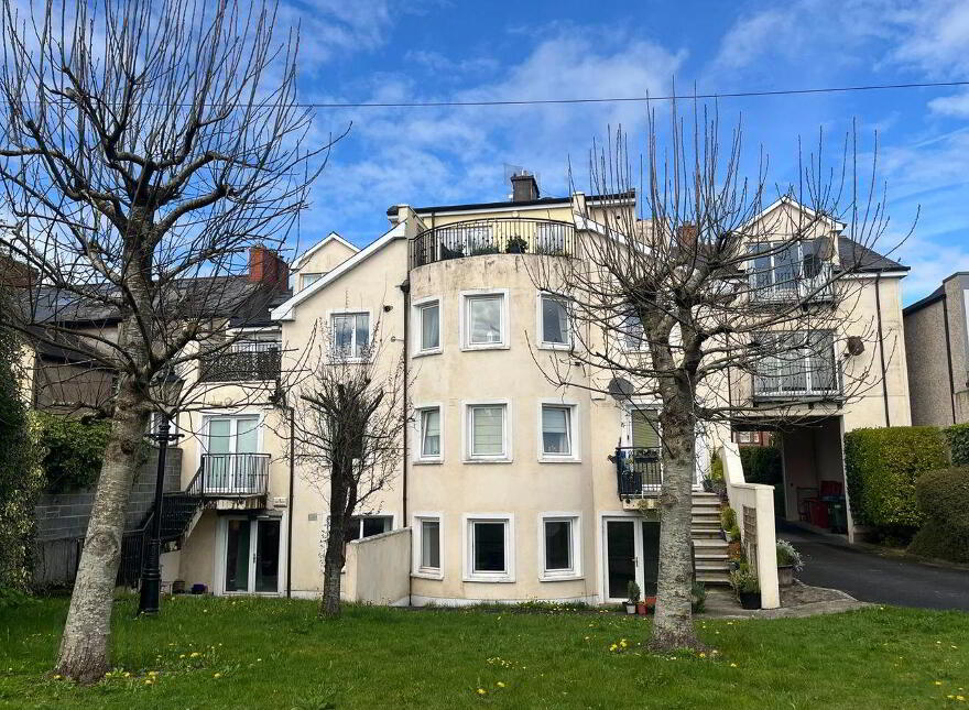 Apartment 7 Ardara Court, Ennis Road, V94D282