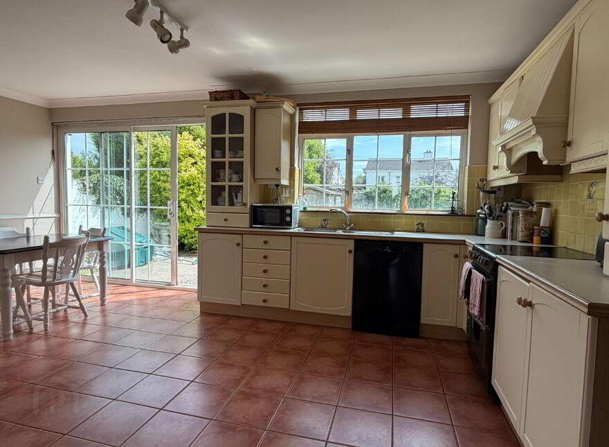 13 Meadowvale, Raheen, V94XFK7