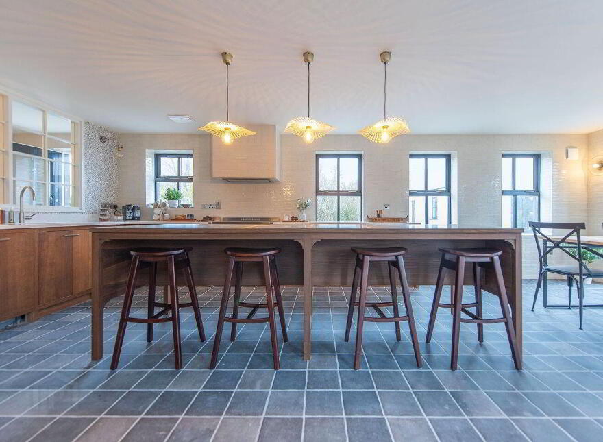 Seaview, Tawnagh East, Kinvara, H91VYY0