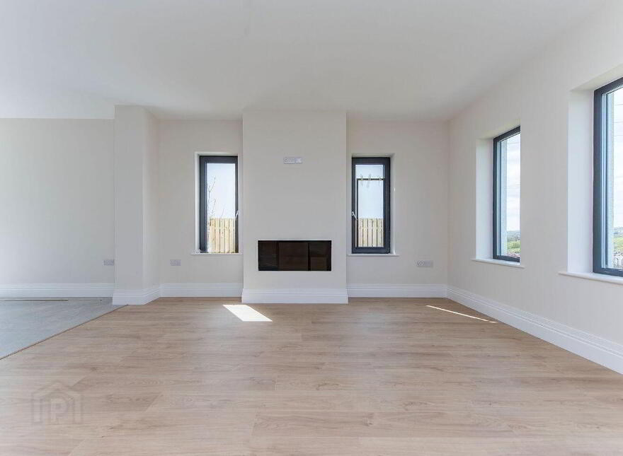 2 An Pairc Mor, Tuam Road, Tuam Road, H91858K