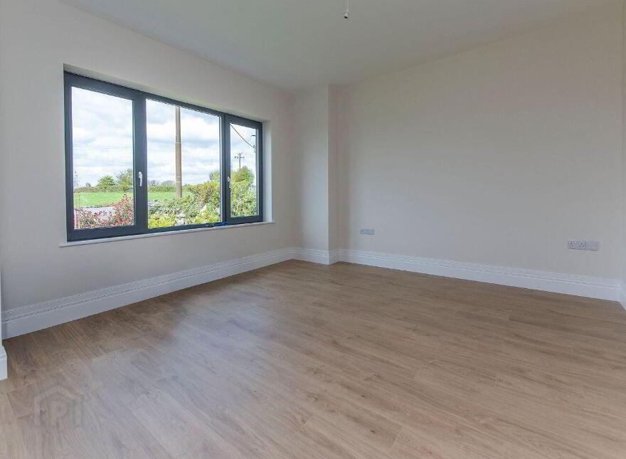 2 An Pairc Mor, Tuam Road, Tuam Road, H91858K