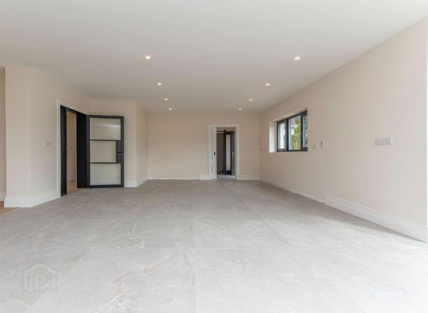 2 An Pairc Mor, Tuam Road, Tuam Road, H91858K