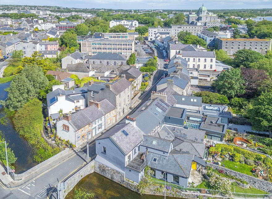 28 Nuns Island, H91AX7K