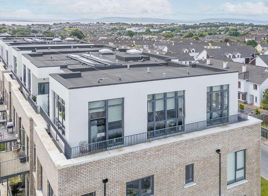 28 The Blake, Fanan, Letteragh Road, H9158Y7