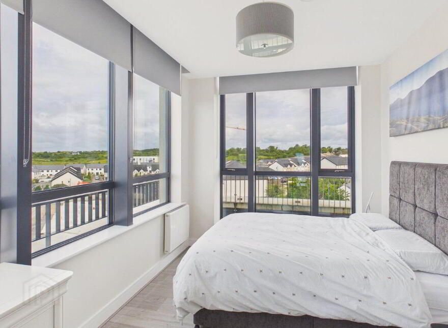 28 The Blake, Fanan, Letteragh Road, H9158Y7