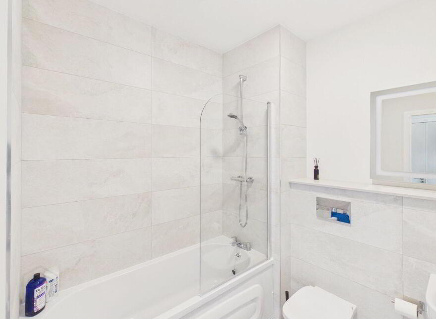 28 The Blake, Fanan, Letteragh Road, H9158Y7
