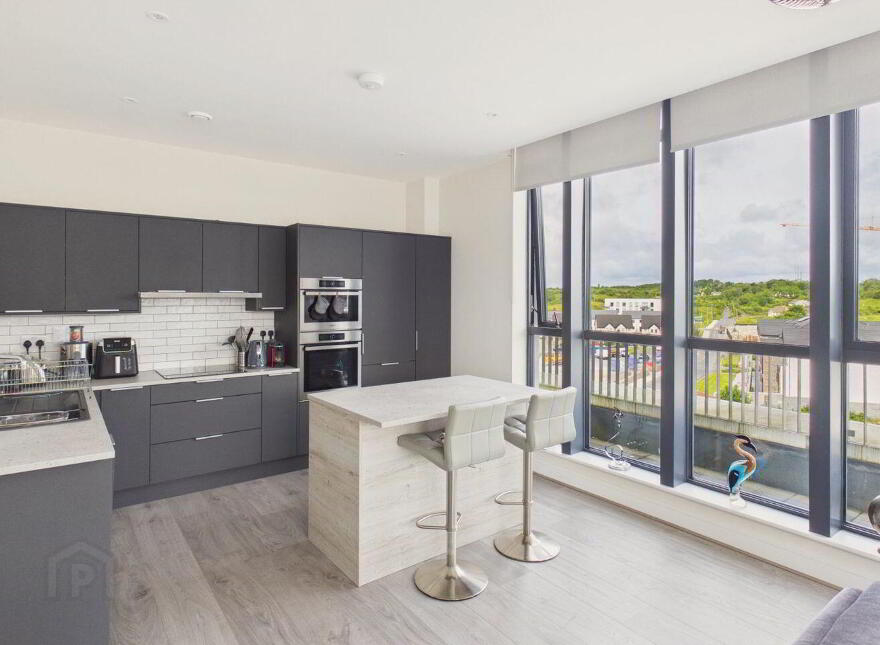 28 The Blake, Fanan, Letteragh Road, H9158Y7