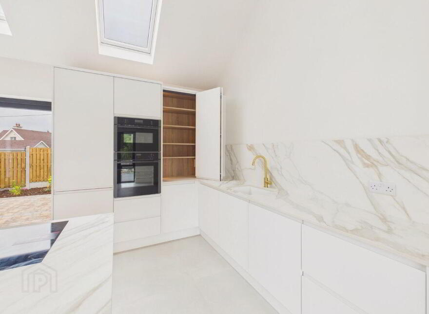 4 An Pairc Mor, Castlegar, Castlegar, H91858K