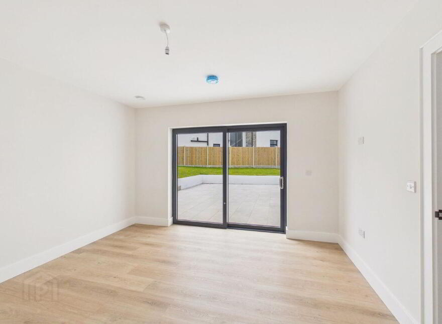 3 An Pairc Mor, Castlegar, Castlegar, H91858K